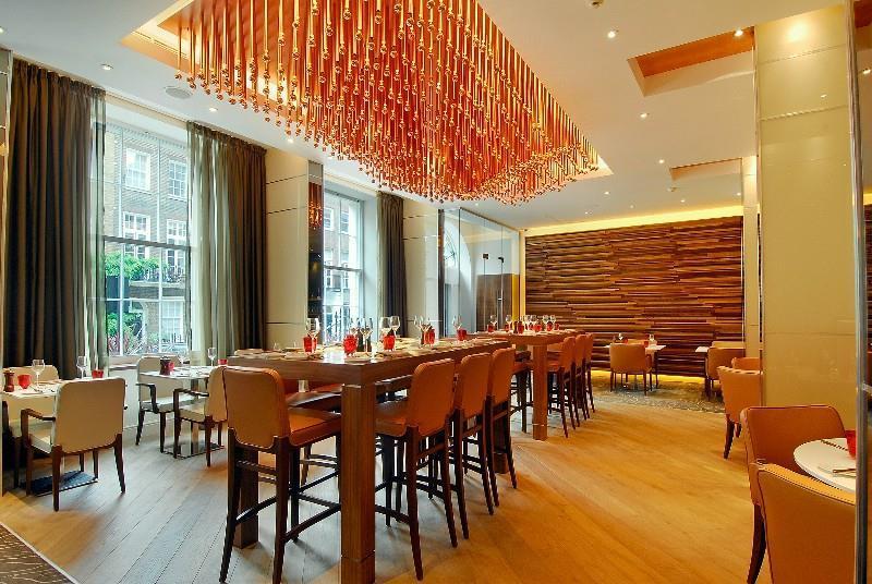 Montcalm Mayfair, Autograph Collection Лондон Ресторан фото Interior of the restaurant