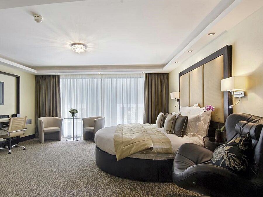Montcalm Mayfair, Autograph Collection Лондон Екстер'єр фото A suite at the hotel